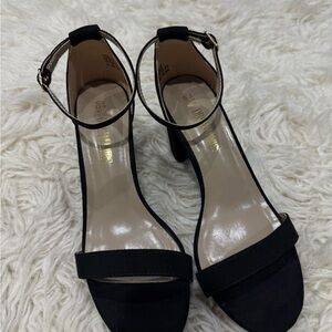 Dream Pairs Black Ankle Strap Heels